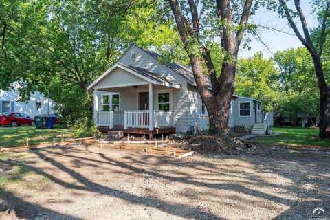 1612 W 5th Street, Lawrence, KS 66044