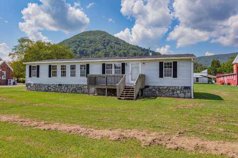 736 Anderson St, Glasgow, VA 24555