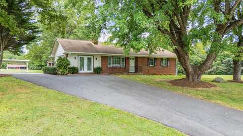 203 Ned Brown Road, Amherst, VA 24521