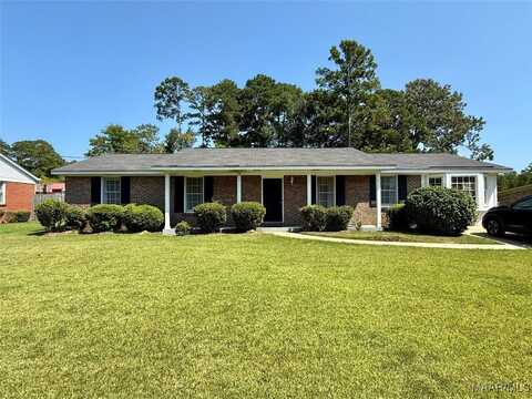 527 Ravenwood Drive, Selma, AL 36701