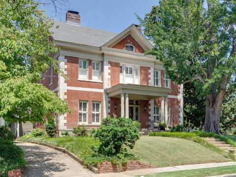 1544 VINTON, Memphis, TN 38104