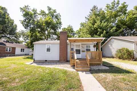 207 N Edison Street, Freeburg, IL 62243