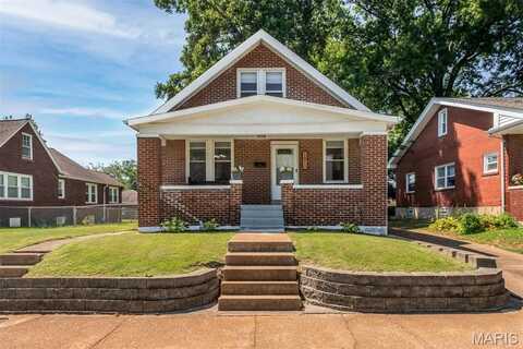 6810 Bartmer Avenue, Saint Louis, MO 63130