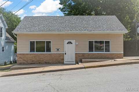 800 N 4th Street, Saint Charles, MO 63301