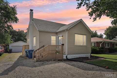 537 Tipton Avenue, Wood River, IL 62095