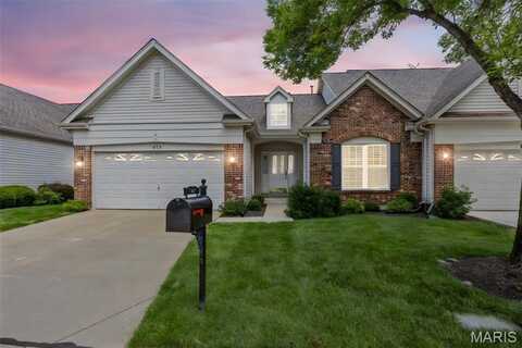 675 Stonebrook Court, Chesterfield, MO 63005