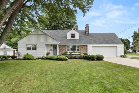 38 Woodland Rd., Shelby, OH 44875