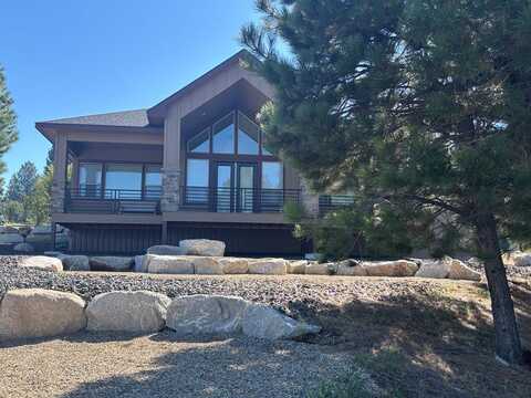 911 Caddy Lane, Cascade, ID 83611