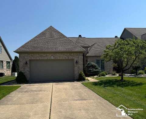 947 Saint James Park, Monroe, MI 48161