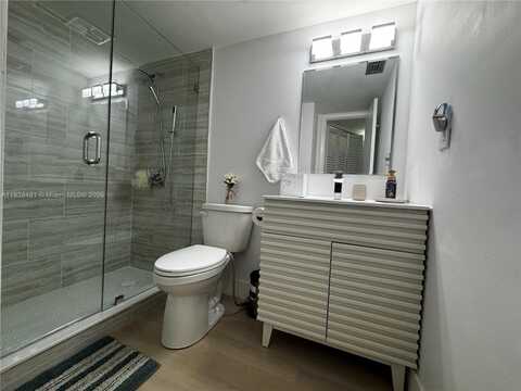 19 Abbey Ln, Delray Beach, FL 33446