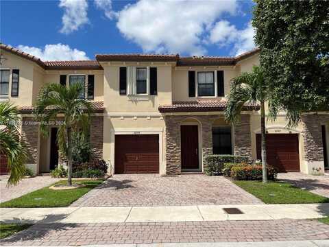 16309 SW 71st Ter, Miami, FL 33193