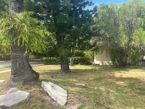 4445 N Michigan Ave, Miami Beach, FL 33140