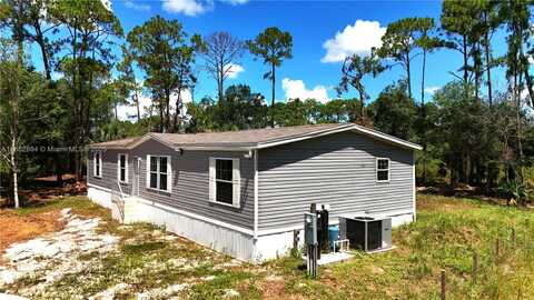 881 Woodland Blvd, Clewiston, FL 33440