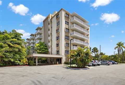 1831 NE 38th St, Oakland Park, FL 33308