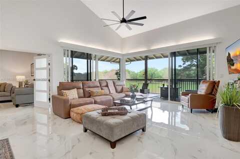 7616 Elmridge Dr, Boca Raton, FL 33433