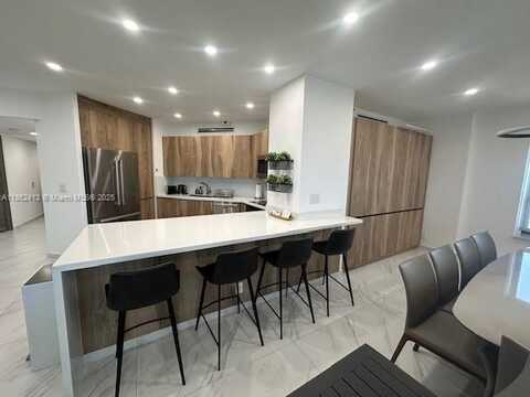 19500 Turnberry Way, Aventura, FL 33180