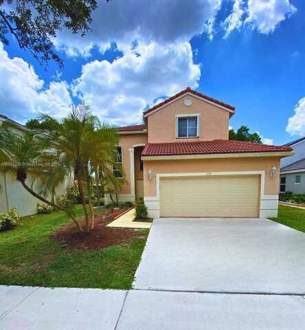 1032 Sequoia Ln, Weston, FL 33327