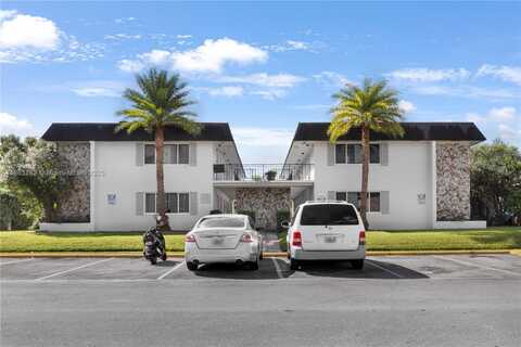2040 NE 170th St, North Miami Beach, FL 33162