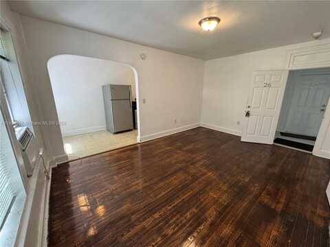 177 NE 50 st, Miami, FL 33137
