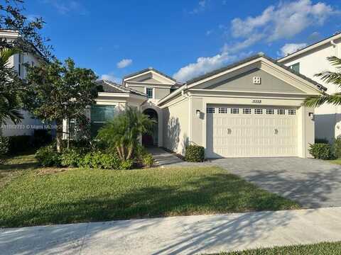 15558 Goldfinch Cir, Lake Wales, FL 33470