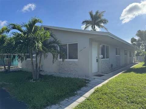 1433 N 14th Way, Hollywood, FL 33020