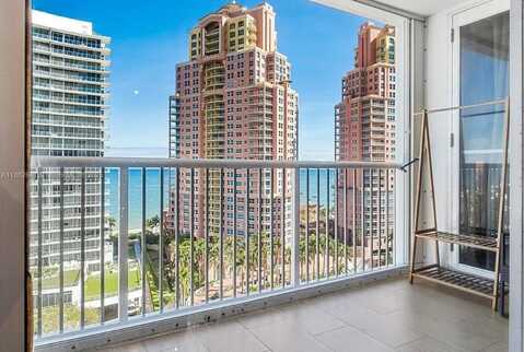 2200 NE 33rd Ave, Fort Lauderdale, FL 33305