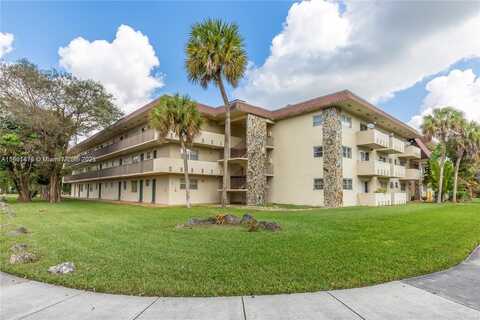 7505 SW 82nd St, Miami, FL 33143
