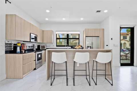 6146 SW 36th Ct, Miramar, FL 33023