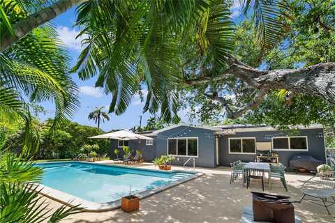 6601 SW 64th St, South Miami, FL 33143