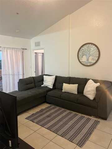 20930 SW 87th Ave, Cutler Bay, FL 33189