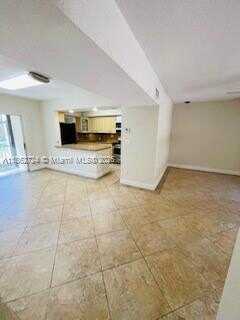8401 SW 107th Ave, Miami, FL 33173