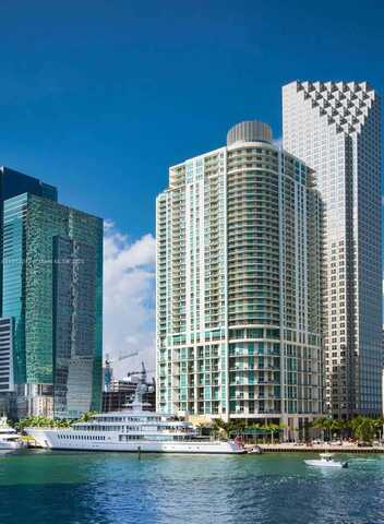 300 S Biscayne Blvd, Miami, FL 33131