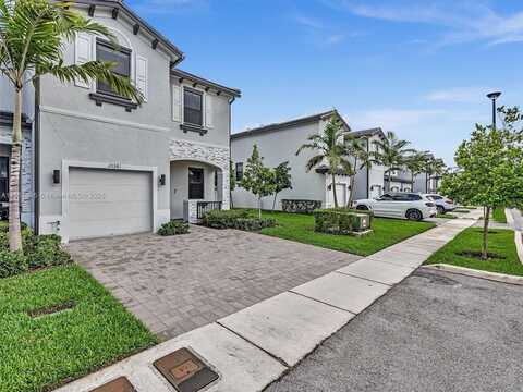 20381 NW 4th Ct, Miami Gardens, FL 33169