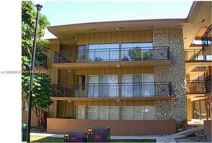 4850 SW sw 63rd ter, Davie, FL 33314