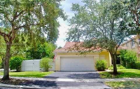 727 Sand Creek Cir, Weston, FL 33327