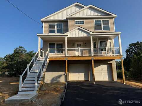 19 John Street, Sayreville, NJ 08872