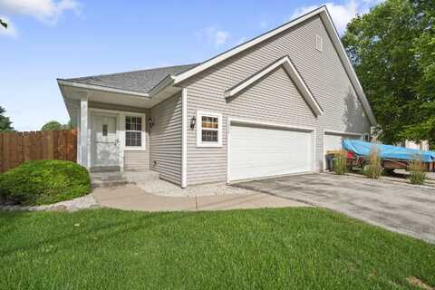 1606 Big Bend Rd, Waukesha, WI 53189
