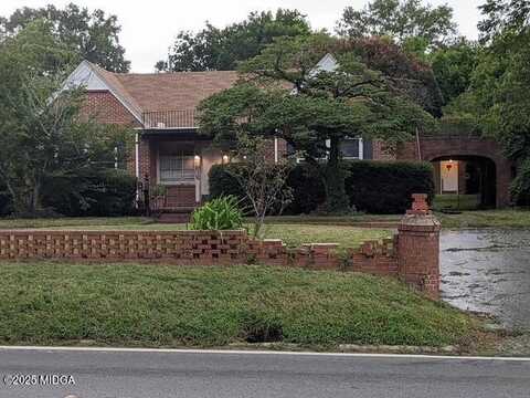 3771 Vineville Avenue, Macon, GA 31204