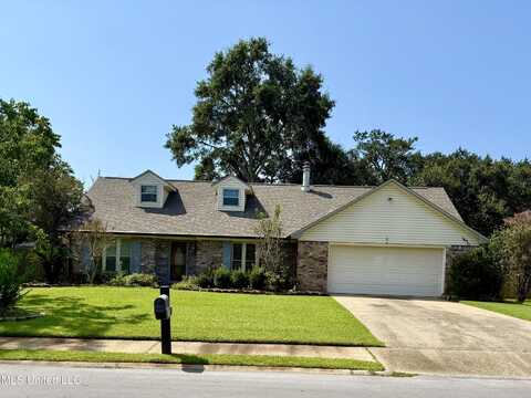 3900 Quinn Drive, Pascagoula, MS 39581