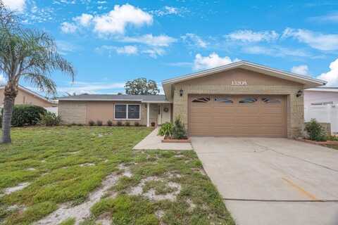 13208 88TH AVENUE, SEMINOLE, FL 33776