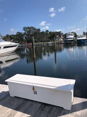 6300 PASADENA POINT BOULEVARD, GULFPORT, FL 33707