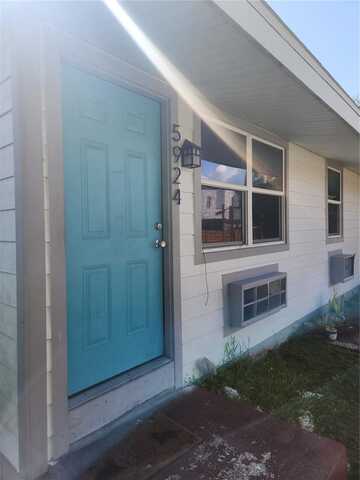 5901 BRYCE LANE, TAMPA, FL 33615