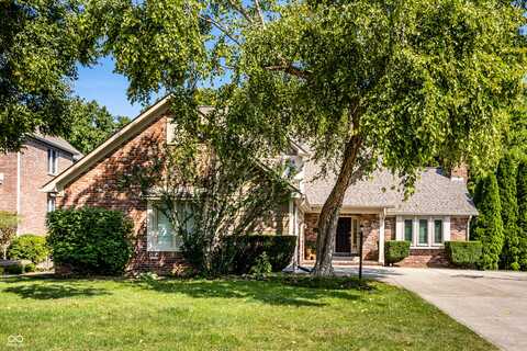 6438 Lakeside Woods Circle, Indianapolis, IN 46278