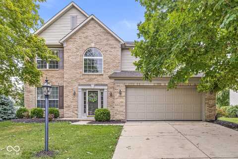 5931 Sandalwood Drive, Carmel, IN 46033