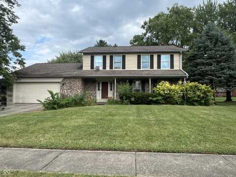 577 Winding Trail, Greenwood, IN 46142