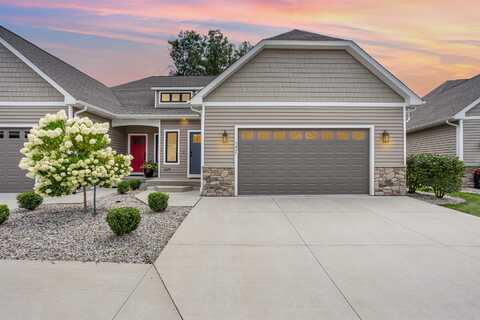 5400 Greenridge, Midland, MI 48640