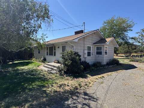 2615 SW 21st Street, Redmond, OR 97756