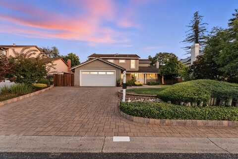 112 Bacigalupi DR, LOS GATOS, CA 95032