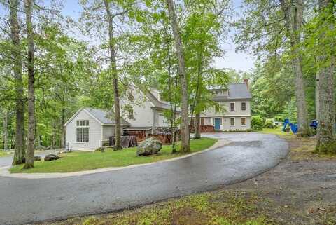 46 Oak St, Dunstable, MA 01827