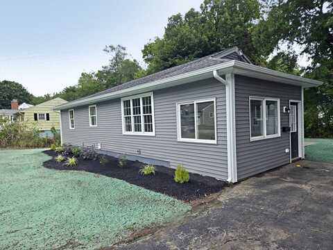 14 Howe Lane, Millbury, MA 01527